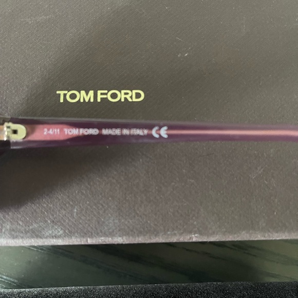 Sunglasses - Picture 5 of 6